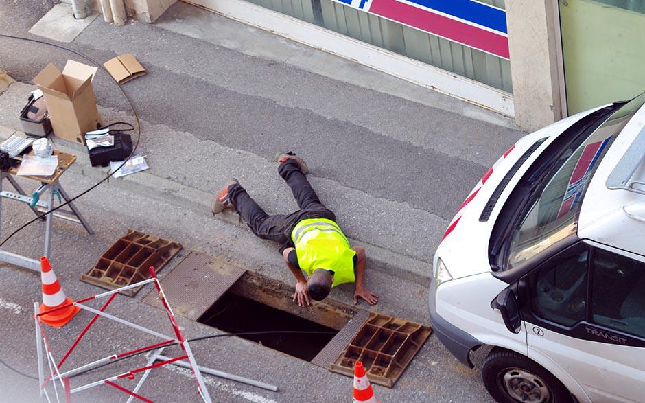 combien coute un plombier pour déboucher les toilettes Gennevilliers